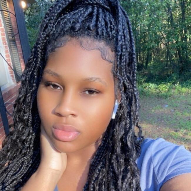 Babysitter in Columbia: Amia