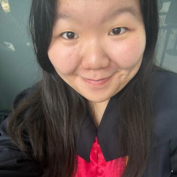 Babysitter in Singapore: Verlynn
