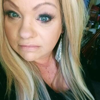 Nanny in Sacramento: Tammi