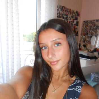 Babysitter in Oiã: Leonor Mota