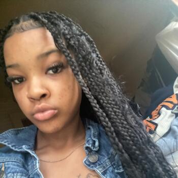 Babysitter San Antonio: Ari