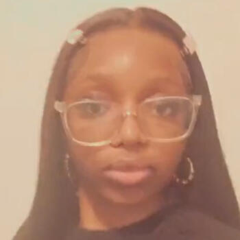 Babysitter in Gravesend: Morayo