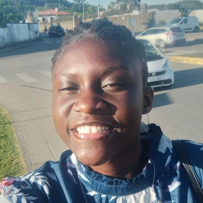 Babysitter in Braga: Helena