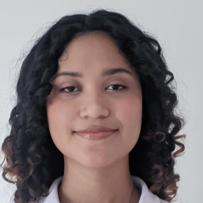 Babysitter in Soledad: Valeria