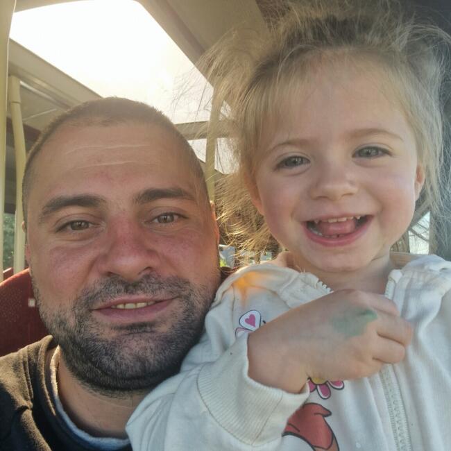 Babysitting job in Inverkeithing: Raicu