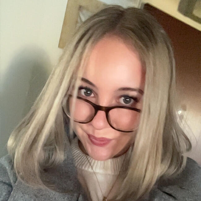 Babysitter in Klagenfurt: Ella