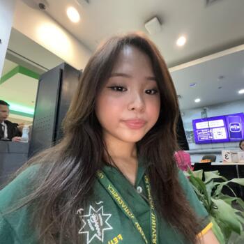 Babysitter Manila: Averie