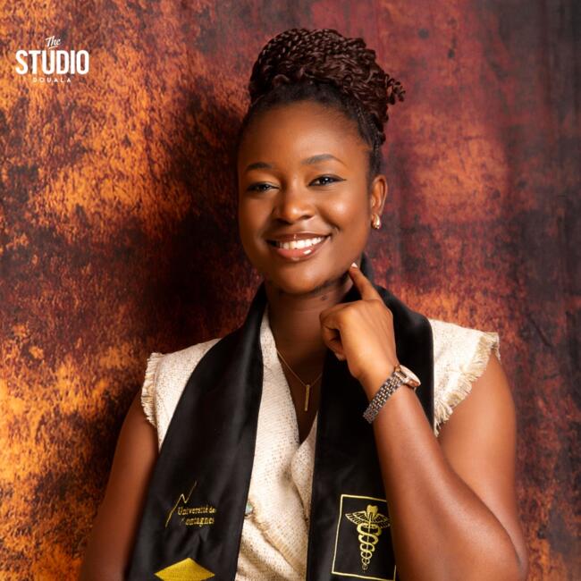 Babysitter in Limoges: Yvana