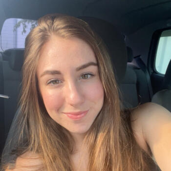 Babá em Camboriú: Beatriz