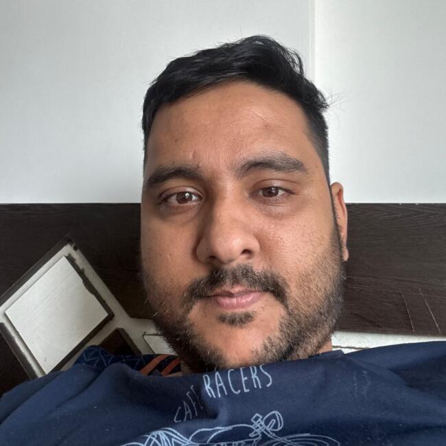 बम्बई में बेबीसिटिंग की नौकरी: Nakul
