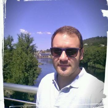 Viana do Castelo的保母職缺: Fernando