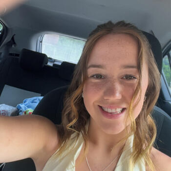 Babysitter in Wakefield: Adele