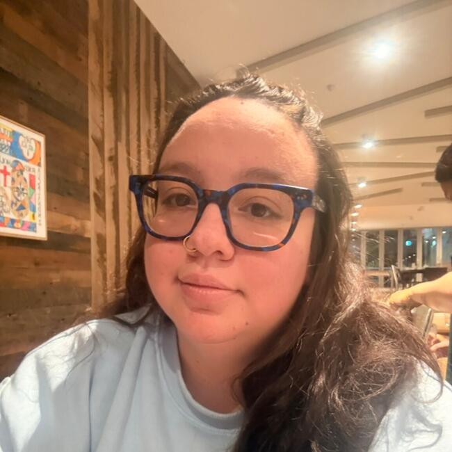 Babysitter in Auckland: Gabby