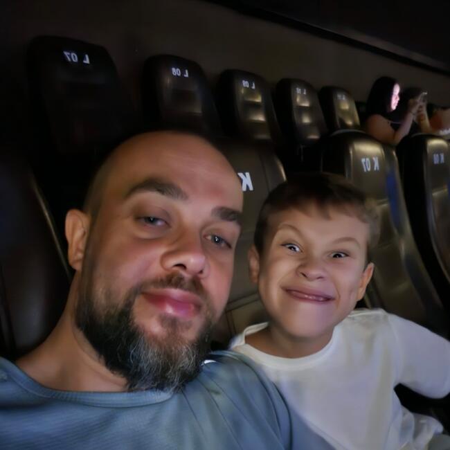 Emprego de babá em Jandira: Bruno