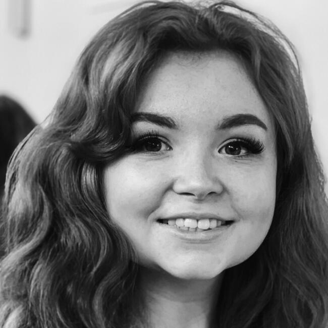 Babysitter in Tiverton: Molly