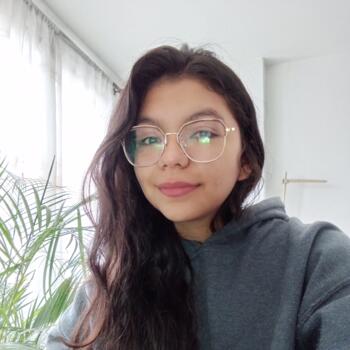 Babysitter in Pereira: Sara