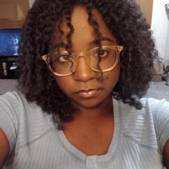 Babysitter in Mansfield: D'Anna