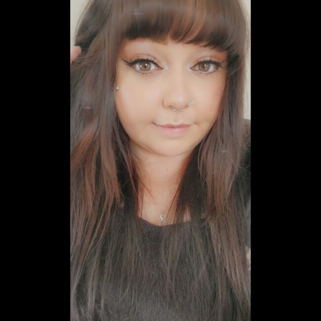 Babysitter in Wolverhampton: Kelly-ann