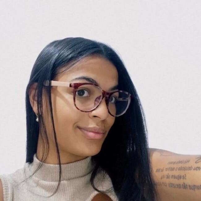 Babysitter in Rio de Janeiro: Iasmim