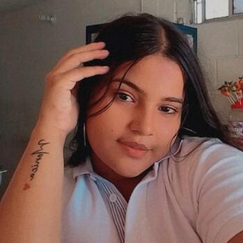 Babysitter in Barrancabermeja: Angelly yireth