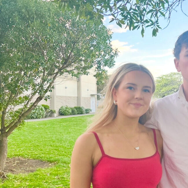 Babysitter in Dunedin: Ruby