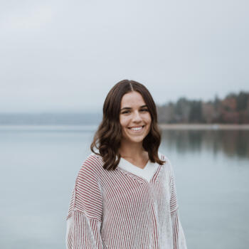 Babysitter in Kalispell: Emilie