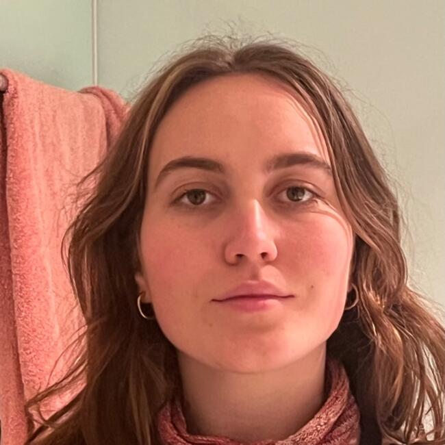 Baby-sitter in Hobart: Immy