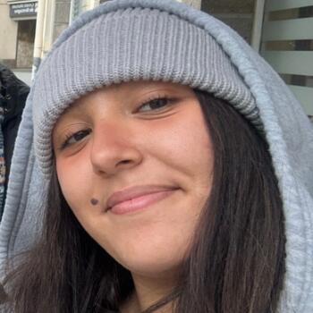 Babysitter in Casablanca: Hanae