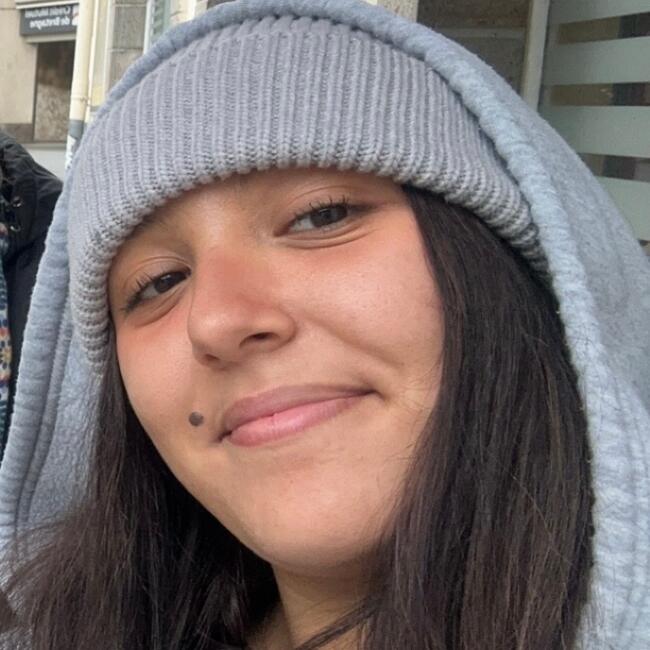 جليسة أطفال في الدار البيضاء: Hanae