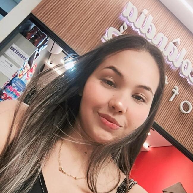 Babysitter in Cacoal: Isa