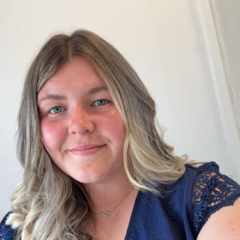 Babysitter in Waziers: Marie