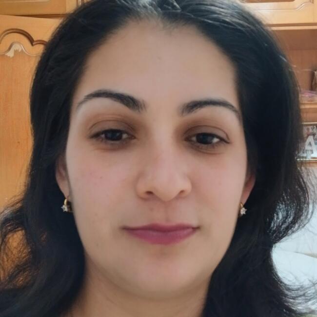 Canguro en Hospitalet de Llobregat: Alicia