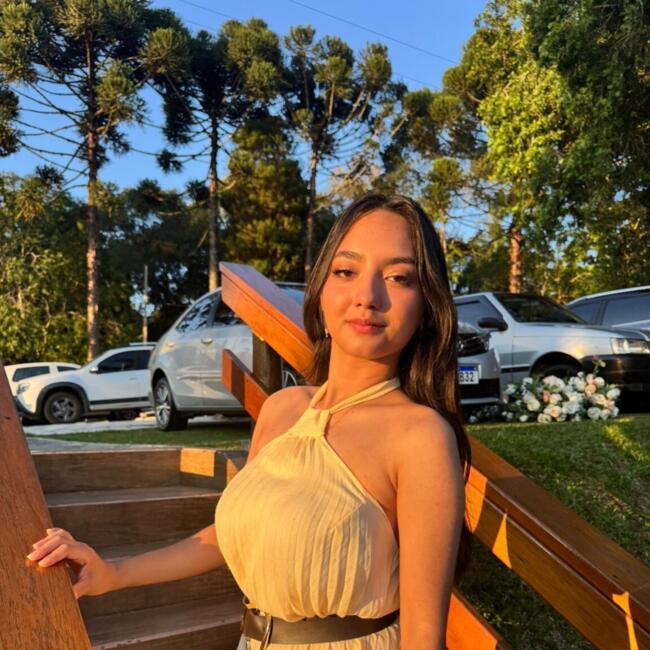 Babysitter in Fazenda Rio Grande: Giovanna