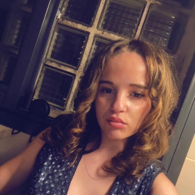 Babysitter in Marseille: Lyvia