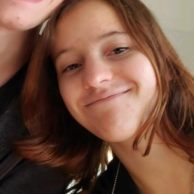 Babysitter in Les Herbiers: Julie