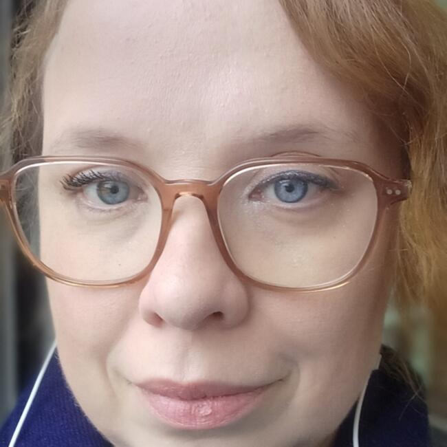 Barnvakt i Esbo: Jenni