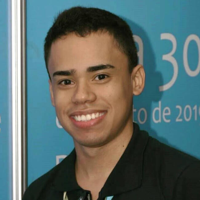 Emprego de babá em Salvador: Lucas