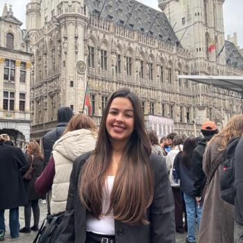 Oppas in Amsterdam: Larissa