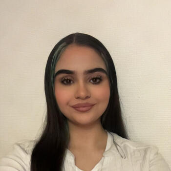 Babysitter in Saint-Étienne: Ayse-Nur