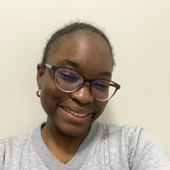 Babysitter in Differdange: Golda