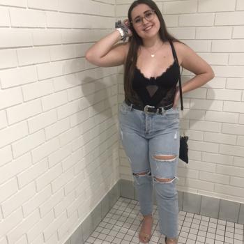 Babysitter Gold Coast: Scarlett