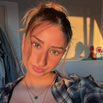 Babysitter in Frankfurt am Main: Delnia