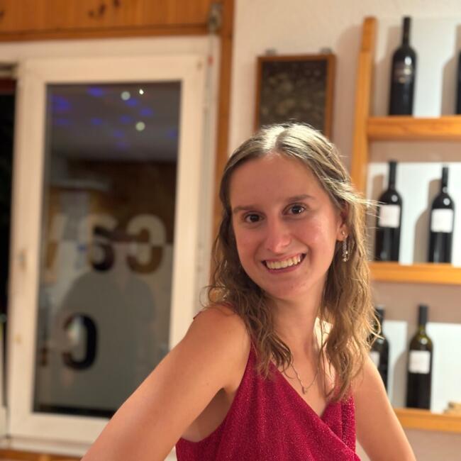 Babysitter in Fully: Léa