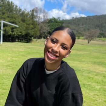 Babysitter in Cape Town: Tamika