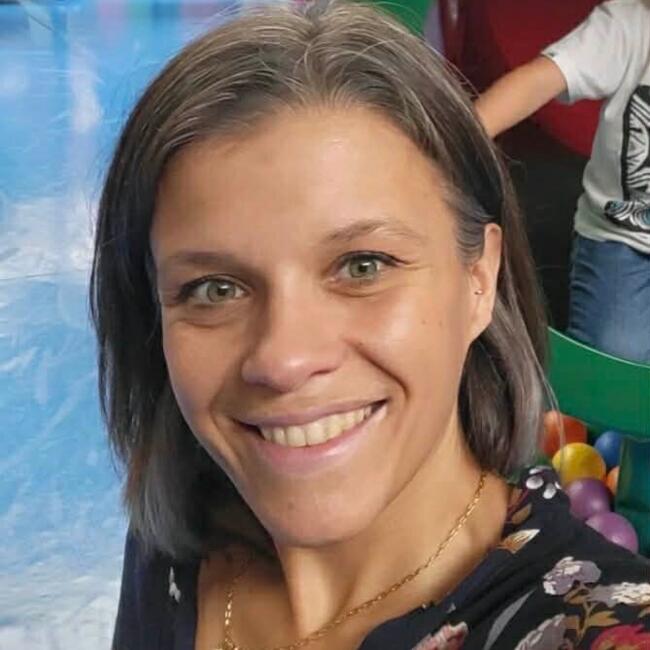 Babysitter in Estinnes-au-Mont: Astrid