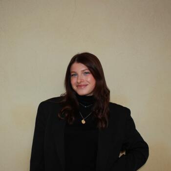 Babysitter Montpellier: Ines