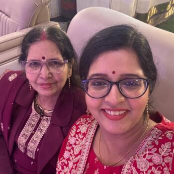 माता-पिता Ghāziābād: Surbhi