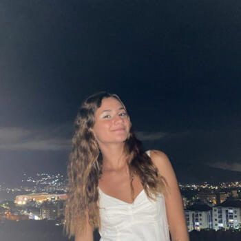 Babysitter in Florianópolis: Taynah