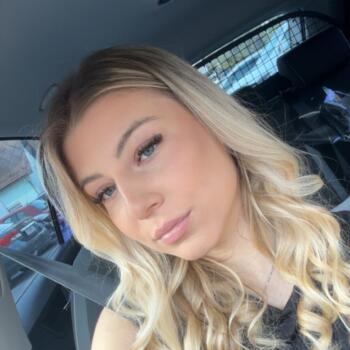 Babysitter Trzin: Sajra