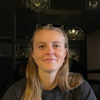 Babysitter in London: Sam